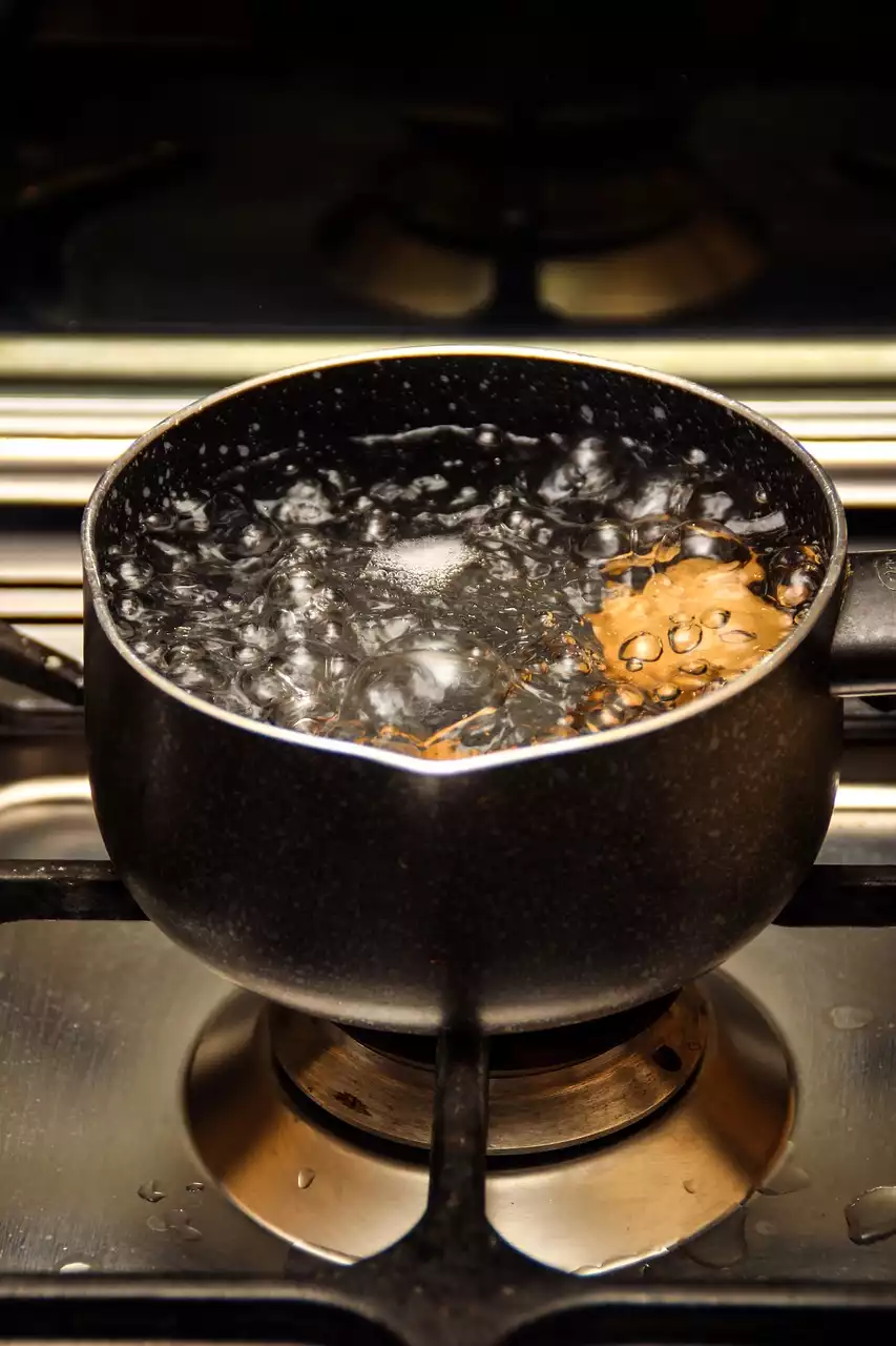 Stroperij versus koken: de verschillen en welke methode u moet gebruiken